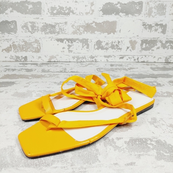 New WHO WHAT WEAR Brooke Radiant Yellow Ankle Tie Sandal  A800 - Picture 3 of 8